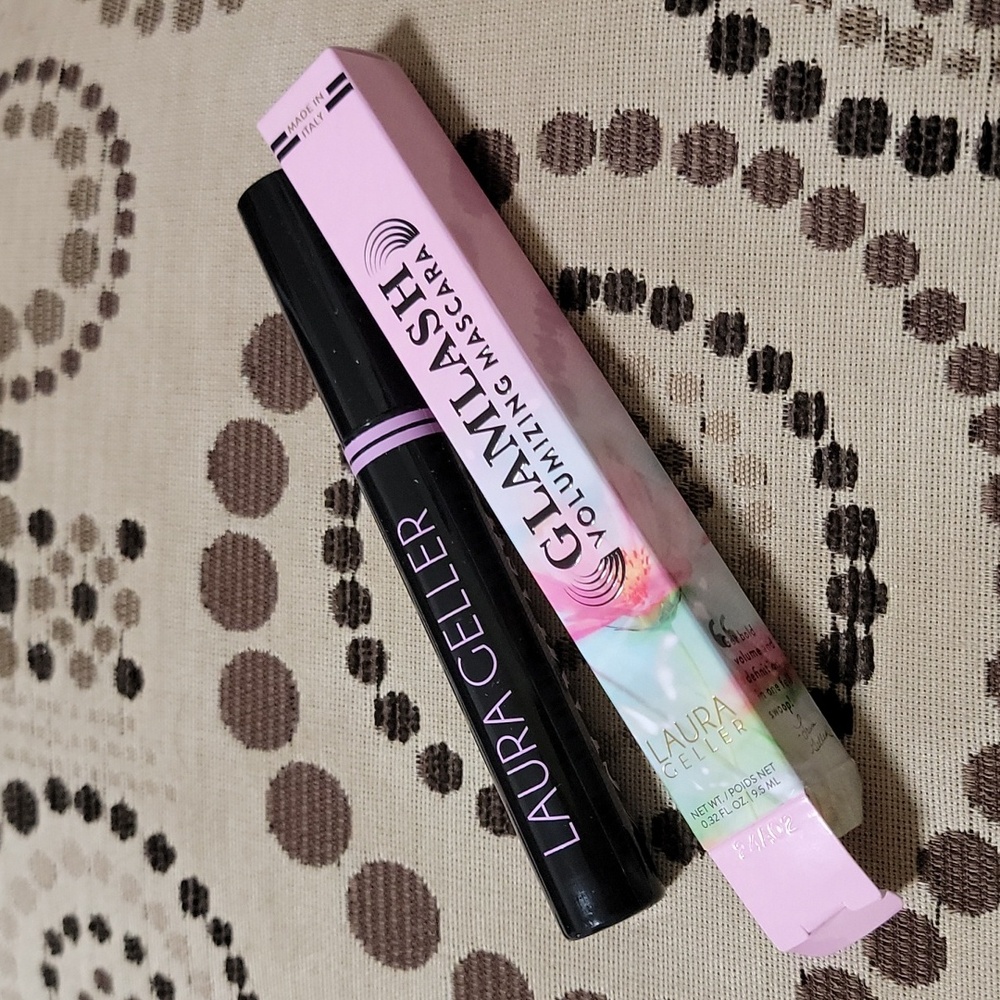 Laura Geller GlamLash Volumizing Mascara 9.5 ml - Picture 4 of 5